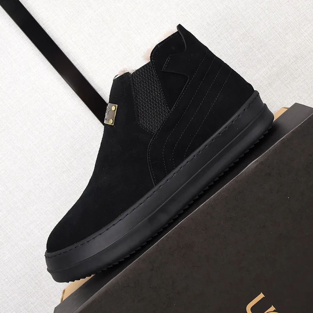 PP520🛜🛜🛜【ugg】The upper is made of waterproof nubuck, real wool lining, and non-slip rubber sole. Warm and comfortable, a must-have in winter! Men's size 38-44 (custom-made size 45 is non-refundable).